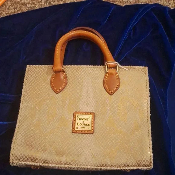 Dooney& bourke Janine snake print leather handbag - Picture 1 of 10